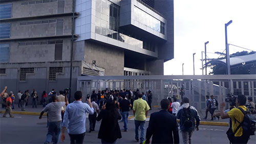 Muere un concejal venezolano implicado en el atentado contra Maduro